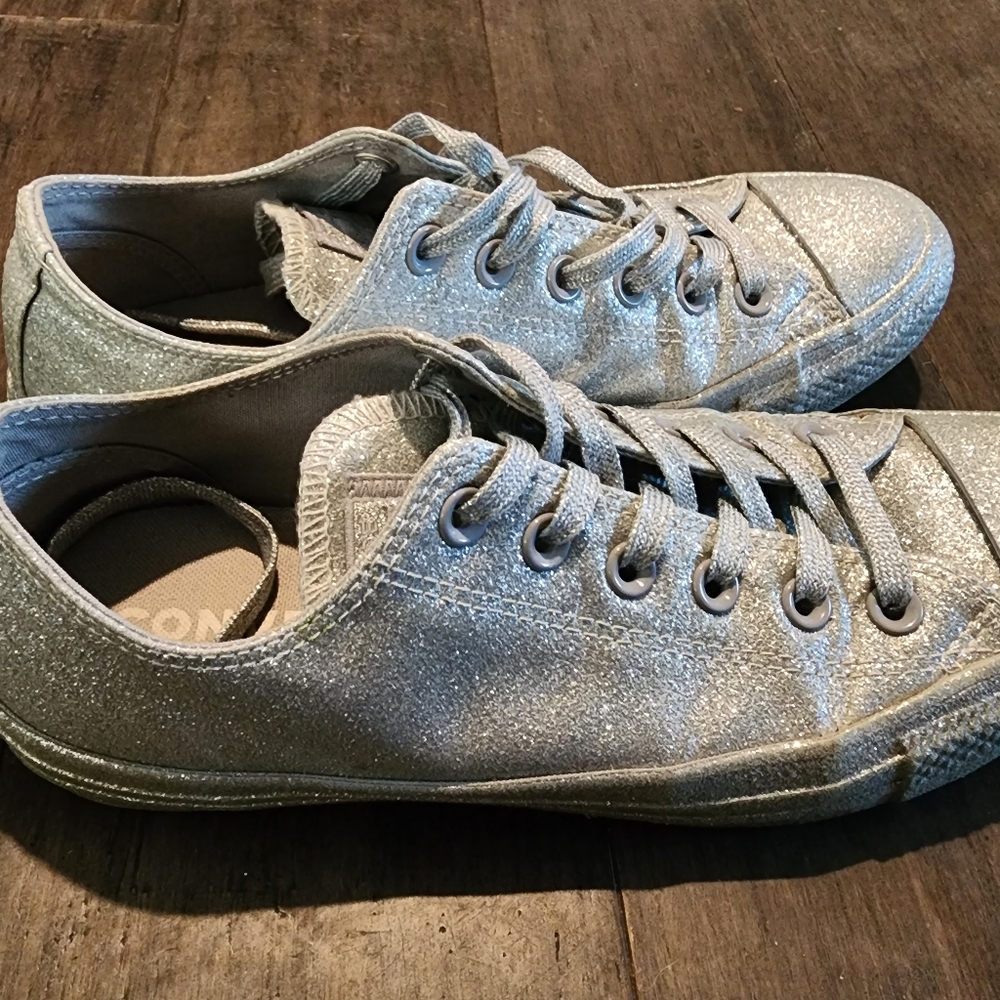 Converse Low Top Silver Glitter